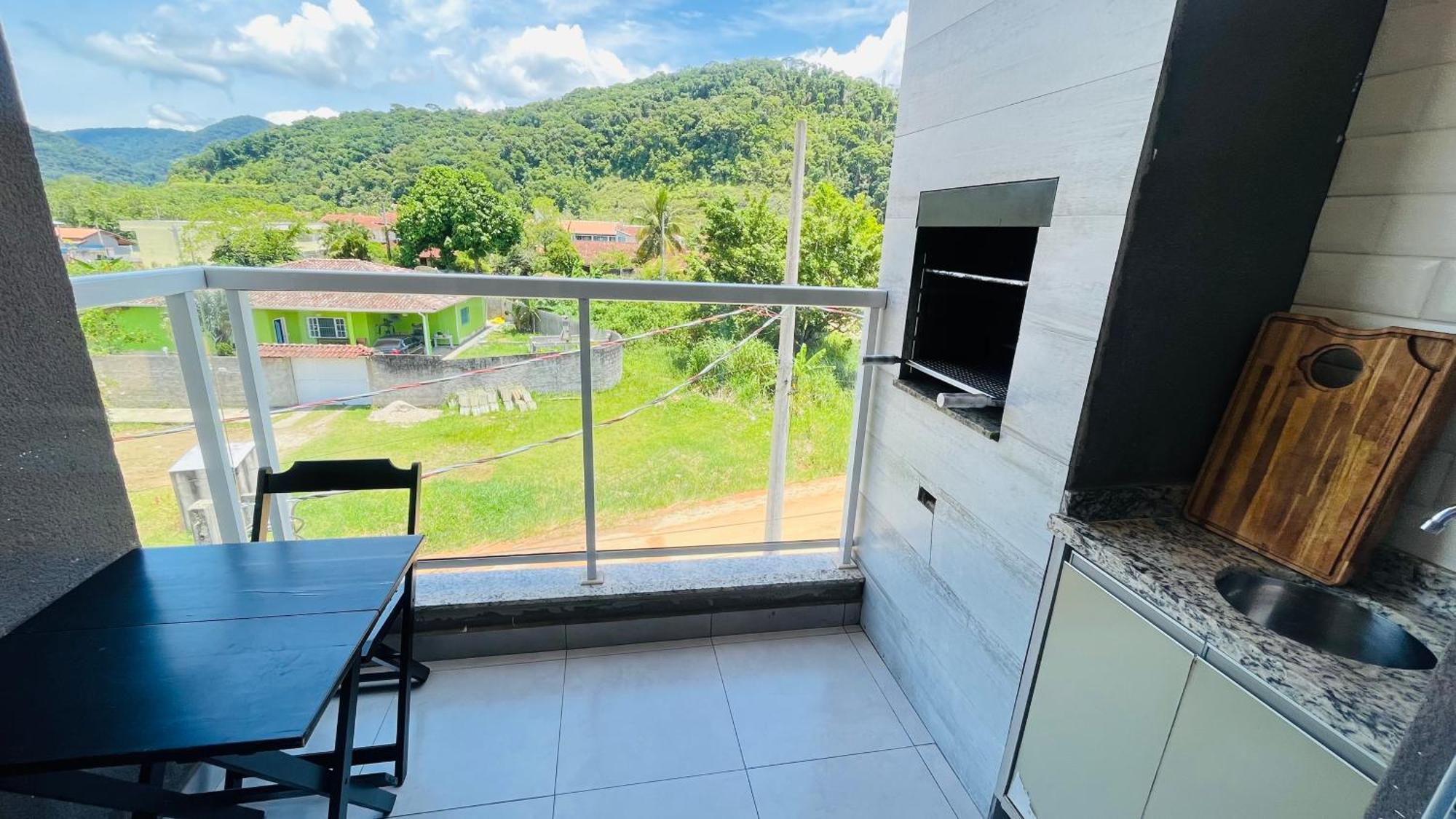 Apartamento Apto Novo Com Piscina Em - Maranduba